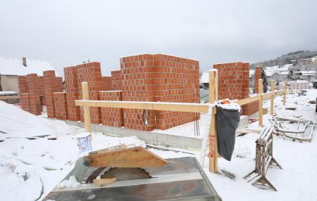 GRADBIŠČE CENTRA ZAŠČITE IN REŠEVANJA RAKEK 03 FOTO LJUBO VUKELIČ